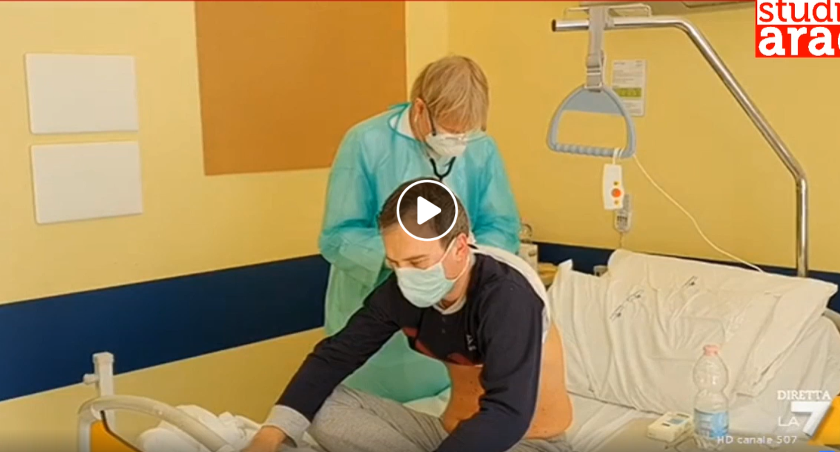„Imi este greu sa respir” - Pentru prima data un pacient din Italia vorbeste despre COVID 19 (VIDEO)