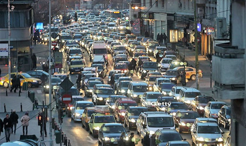Circulația mașinilor, interzisă pe 1 și 2 mai în România 