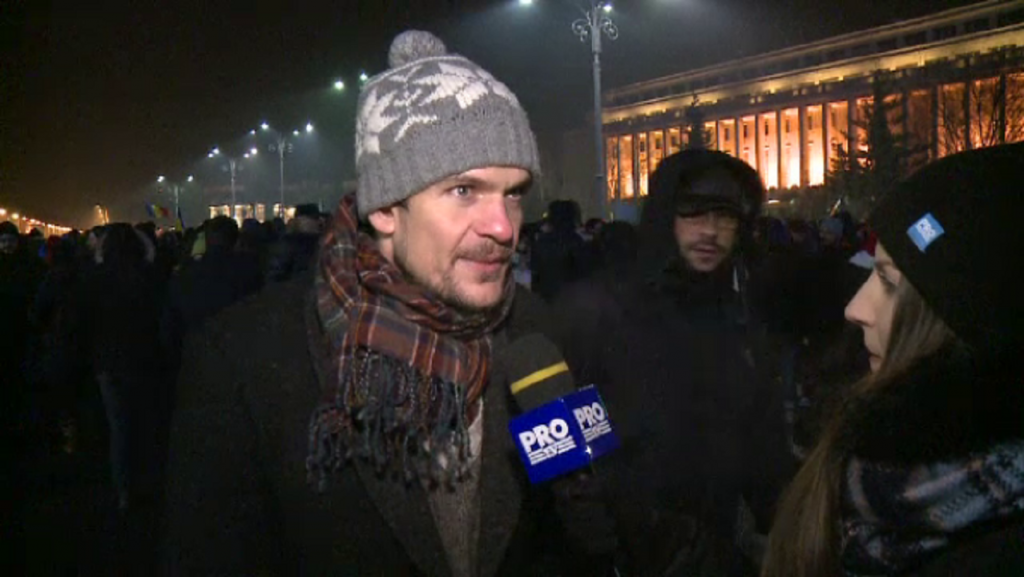 Tudor Chirilă cheamă românii la protest: „Nu mai au bani de salarii”