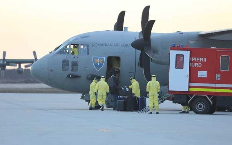 300 de mii de măști de protecție tip FFP2 și FFP3, aduse cu două aeronave din Turcia
